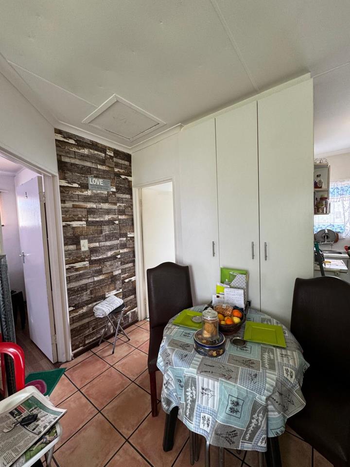 1 Bedroom Property for Sale in Strand South Western Cape